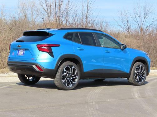 Marina Blue 2026 Chevrolet Trax 2RS