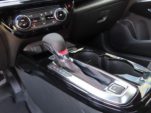 Marina Blue 2026 Chevrolet Trax 2RS