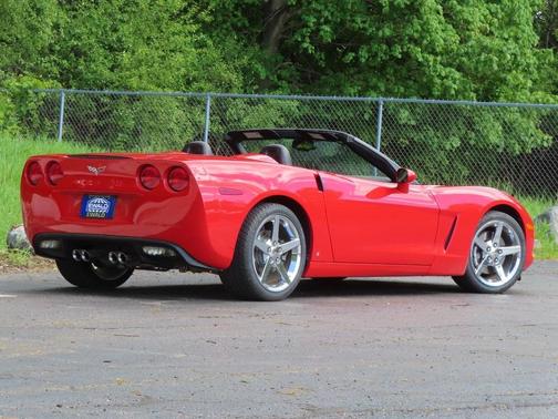 2006 Chevrolet Corvette Base