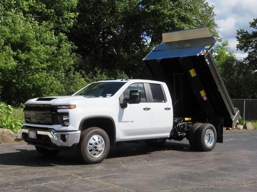 2025 Chevrolet Silverado 3500 WT