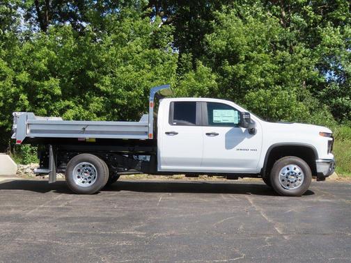 Summit White 2025 Chevrolet Silverado 3500 WT