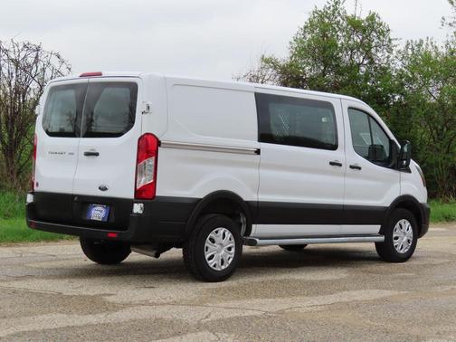 Oxford White 2024 Ford Transit-250 Base