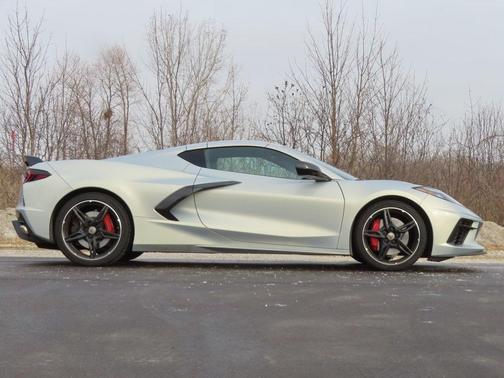 2021 Chevrolet Corvette Stingray w/2LT