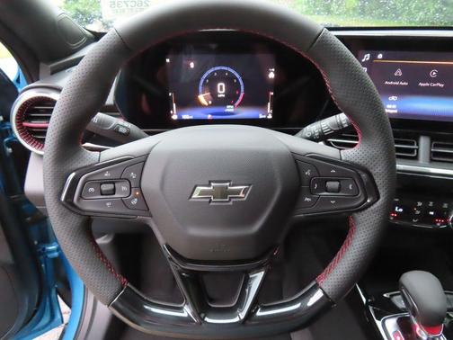 Marina Blue 2026 Chevrolet Trax 2RS