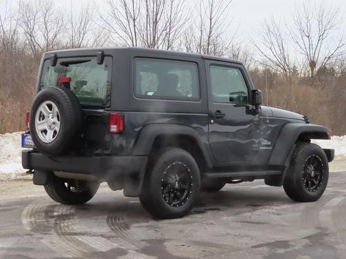2017 Jeep Wrangler Sport
