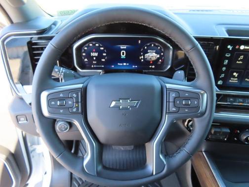 Summit White 2026 Chevrolet Silverado 1500 RST