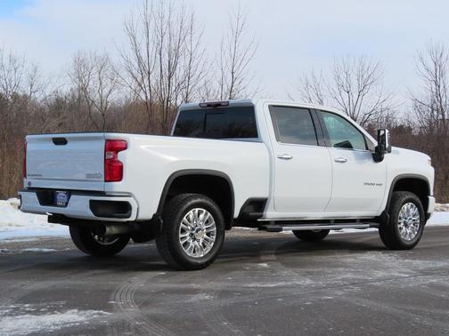 2023 Chevrolet Silverado 3500 High Country