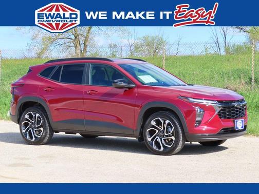 Crimson Metallic 2025 Chevrolet Trax 2RS