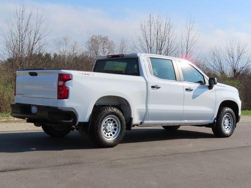 Summit White 2024 Chevrolet Silverado 1500 WT
