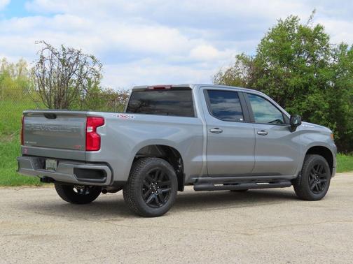 Sterling Gray Metallic 2026 Chevrolet Silverado 1500 RST