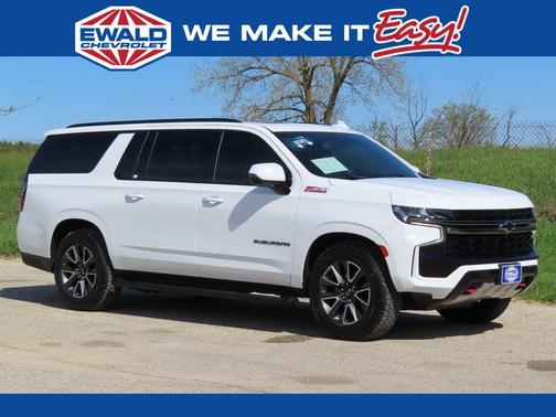 Summit White 2021 Chevrolet Suburban Z71