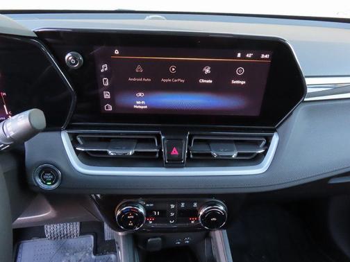 Green 2026 Chevrolet Trailblazer LT