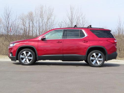 Cajun Red Tintcoat 2019 Chevrolet Traverse LT Leather
