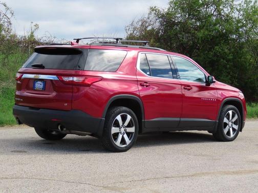 Cajun Red Tintcoat 2019 Chevrolet Traverse LT Leather