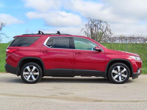 Cajun Red Tintcoat 2019 Chevrolet Traverse LT Leather