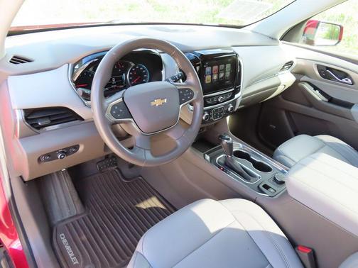 Cajun Red Tintcoat 2019 Chevrolet Traverse LT Leather