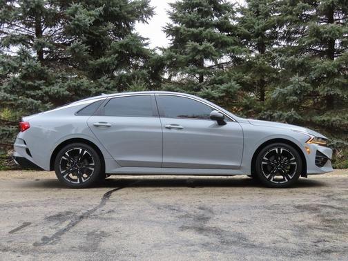 2023 Kia K5 GT-Line