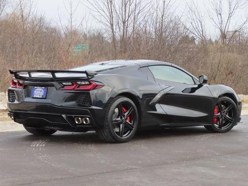 2026 Chevrolet Corvette Stingray w/2LT