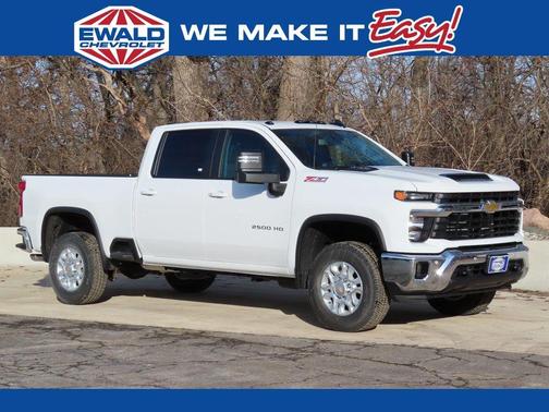 Summit White 2026 Chevrolet Silverado 2500 LT