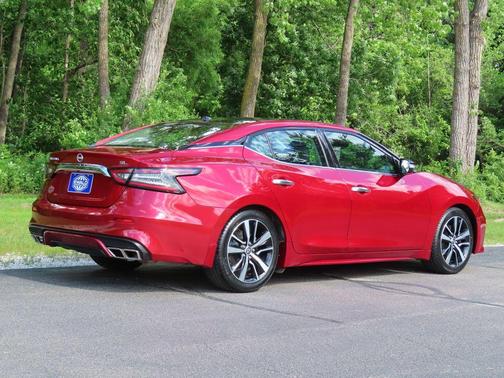 Scarlet Ember Tintcoat 2023 Nissan Maxima 3.5 SL