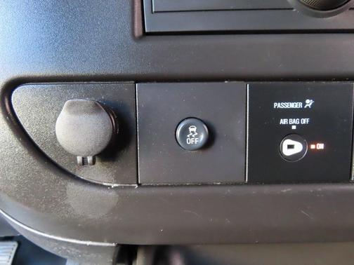 2024 Chevrolet Express 2500 Work Van