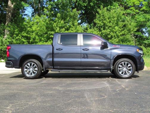 Dark Ash Metallic 2024 Chevrolet Silverado 1500 RST