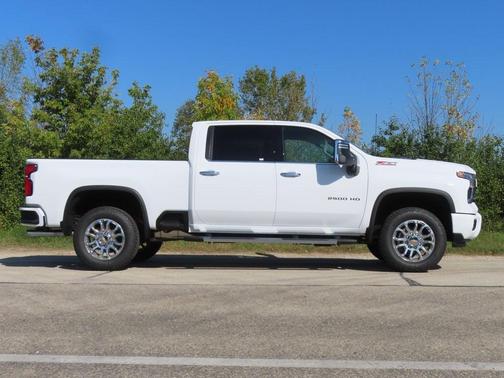 2025 Chevrolet Silverado 2500 LTZ