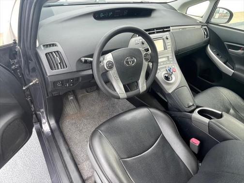 2013 Toyota Prius Plug-in Base