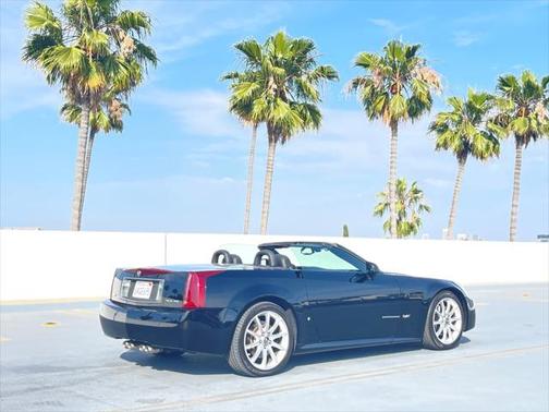 2006 Cadillac XLR Base