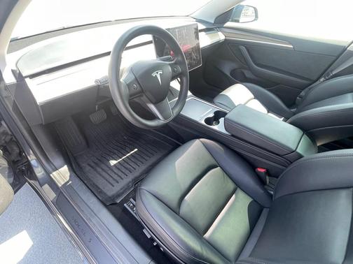 2023 Tesla Model 3 Standard Range