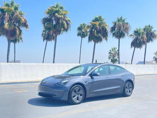 2023 Tesla Model 3 Standard Range
