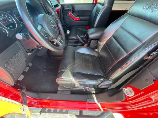 2012 Jeep Wrangler Sahara
