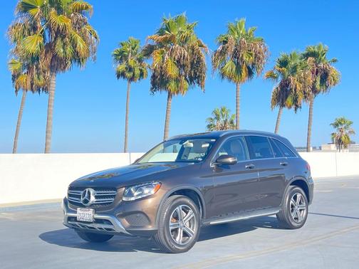 2016 Mercedes-Benz GLC 300 Base