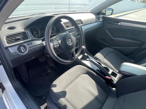 2013 Volkswagen Passat 2.5 S