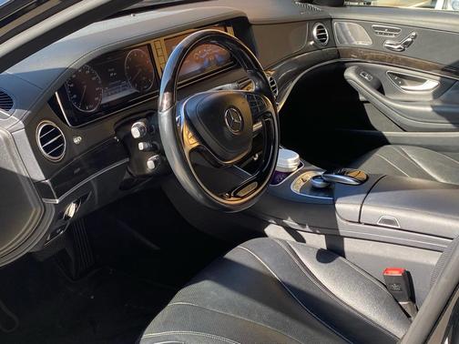 2016 Mercedes-Benz S-Class S550