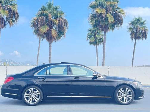 2016 Mercedes-Benz S-Class S550