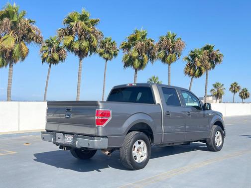 2010 Ford F-150 XL SuperCrew