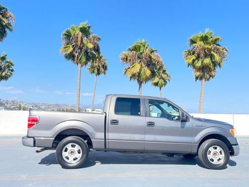2010 Ford F-150 XL SuperCrew