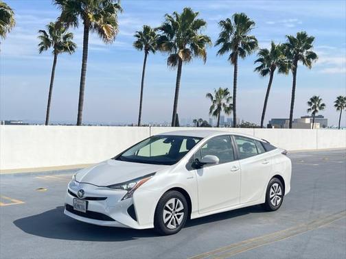 2018 Toyota Prius Two