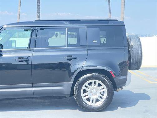 2021 Land Rover Defender 110 S