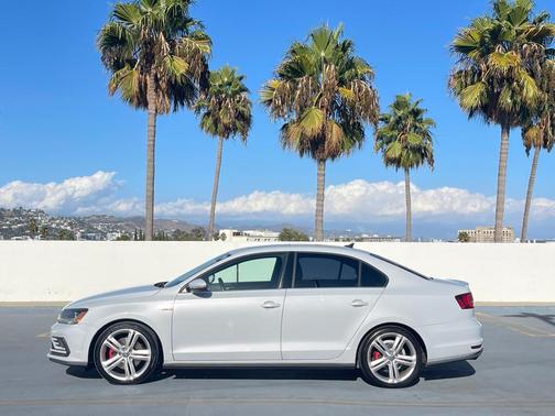 2017 Volkswagen Jetta GLI