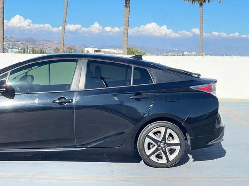 2016 Toyota Prius Two Eco