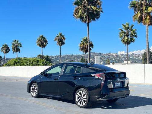 2016 Toyota Prius Two Eco