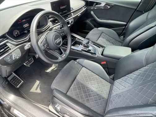 2022 Audi S5 Premium Plus TFSI quattro Tiptronic