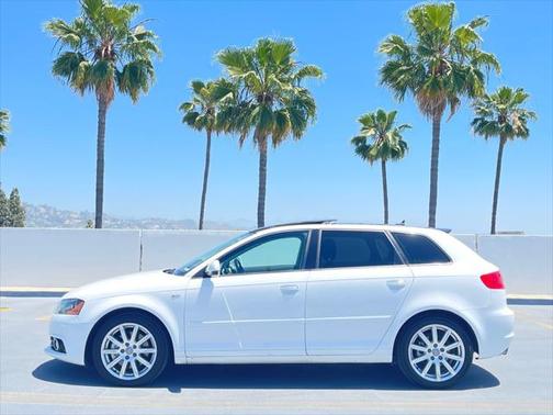 2013 Audi A3 2.0T Premium Plus quattro
