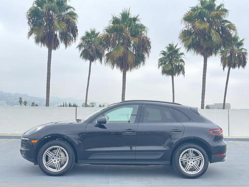 2015 Porsche Macan S