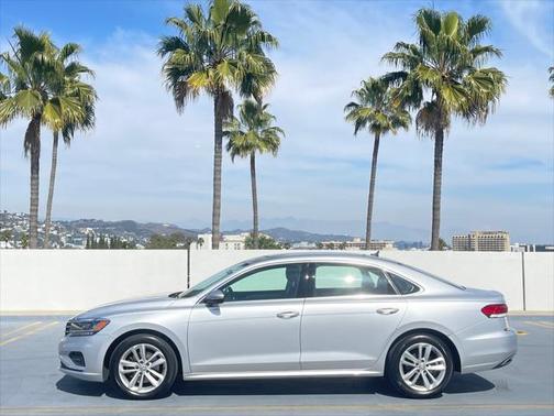 2020 Volkswagen Passat 2.0T SE