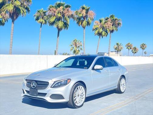 2017 Mercedes-Benz C-Class C 300 4MATIC Luxury