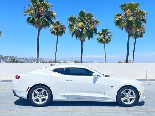 2017 Chevrolet Camaro 1LT