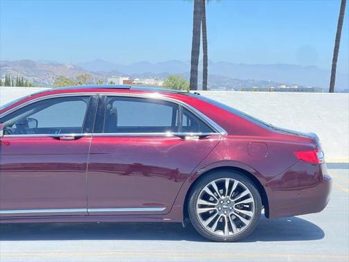 2017 Lincoln Continental Reserve